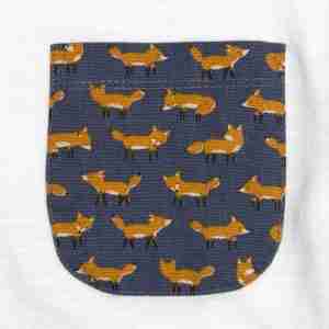 camiseta con bolsillo zorro